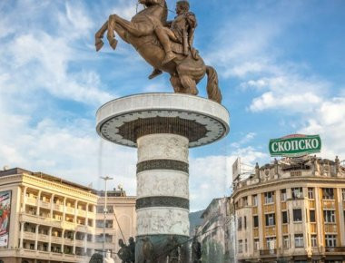 Στο επίκεντρο το θέμα της ονομασία των Σκοπίων το 2018 - Πιέσεις για λύση